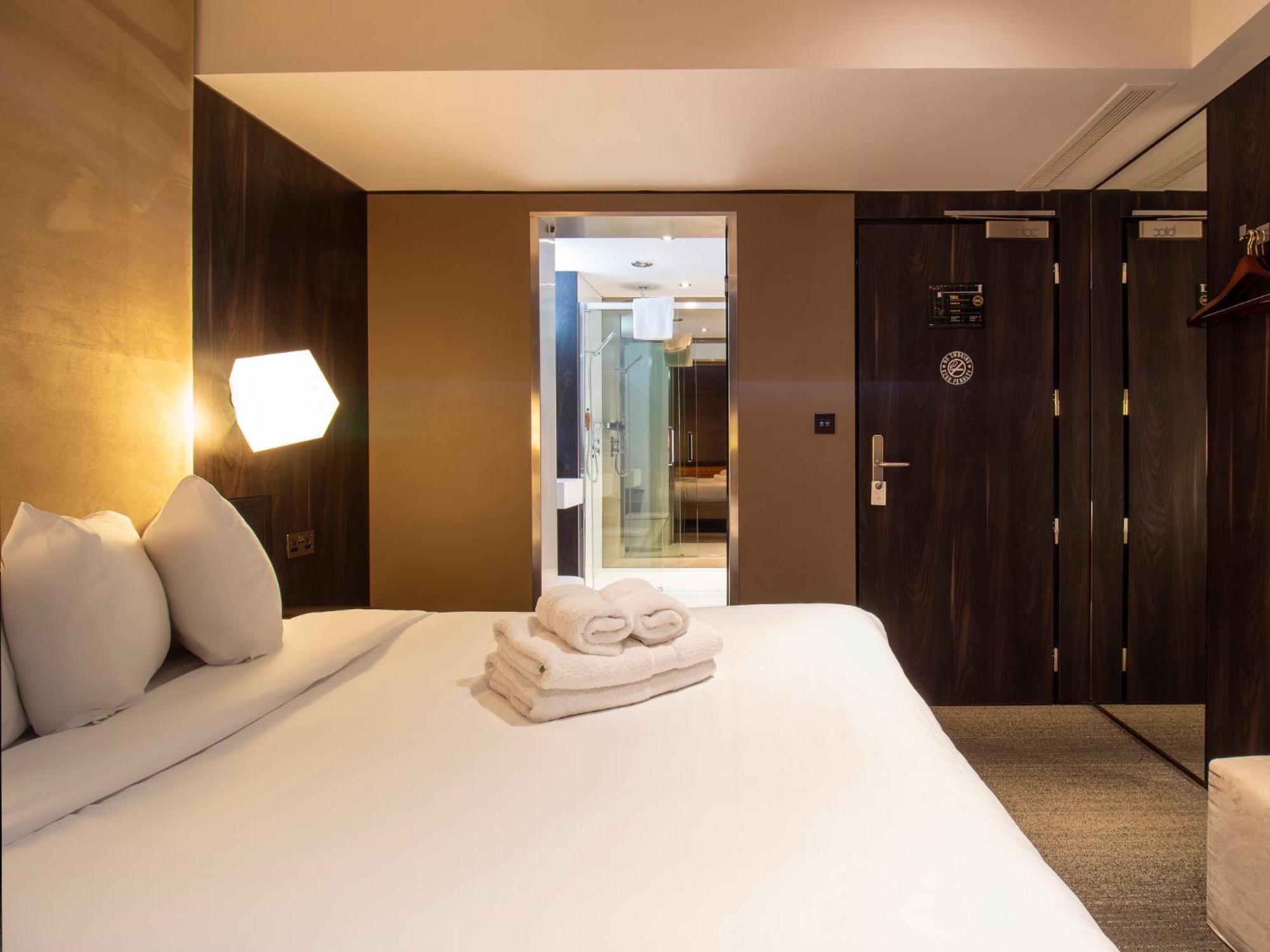 Bloc Hotel Birmingham Bagian luar foto