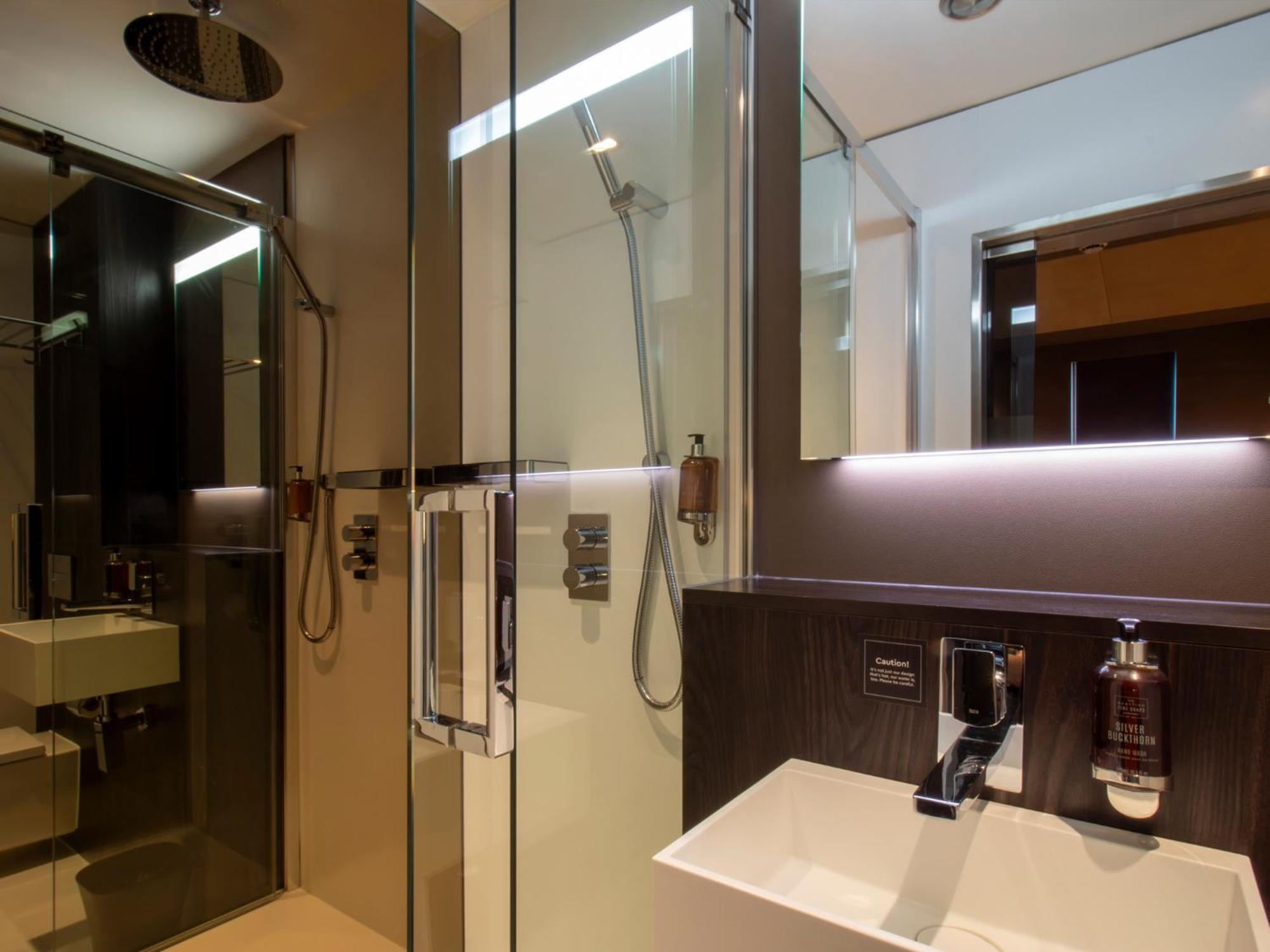 Bloc Hotel Birmingham Bagian luar foto