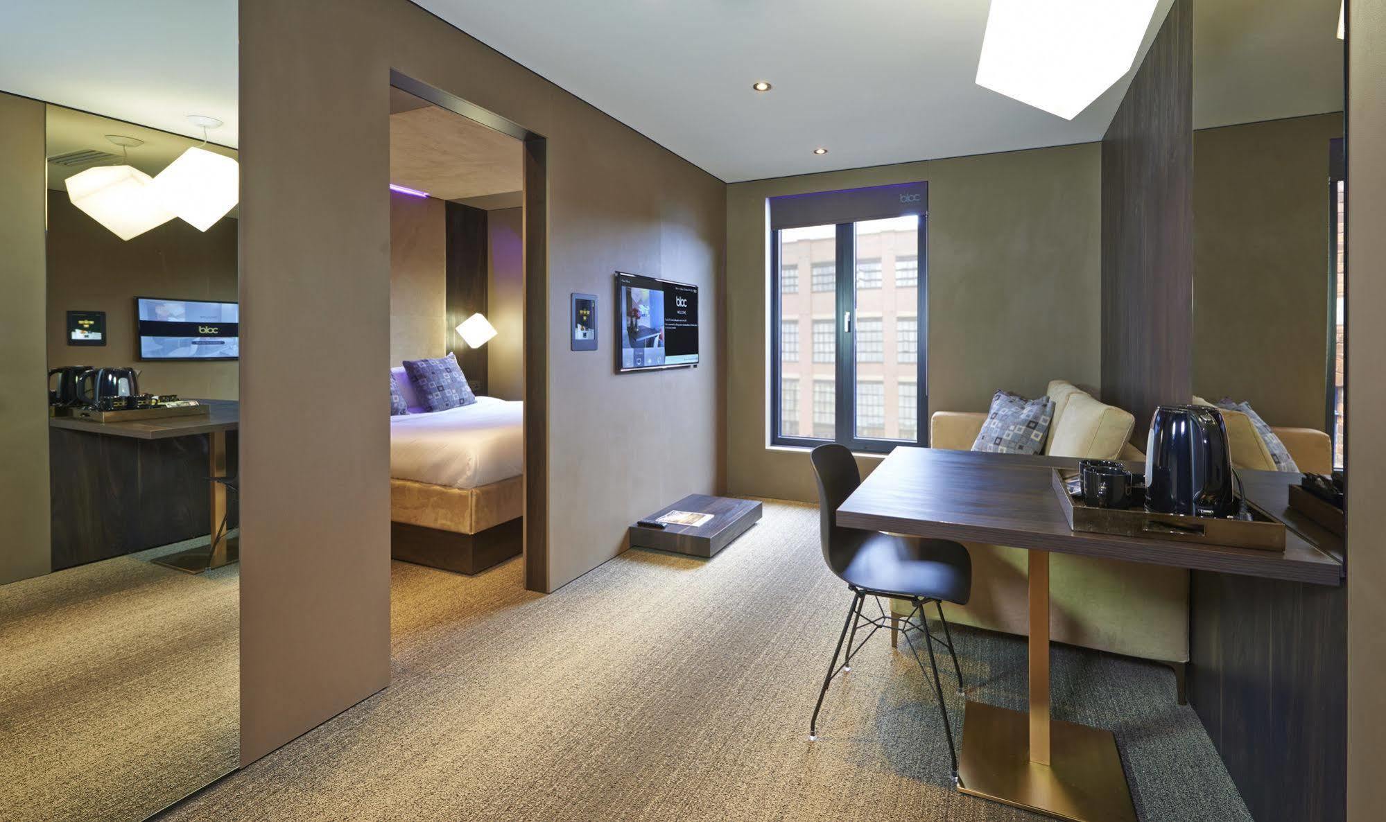 Bloc Hotel Birmingham Bagian luar foto